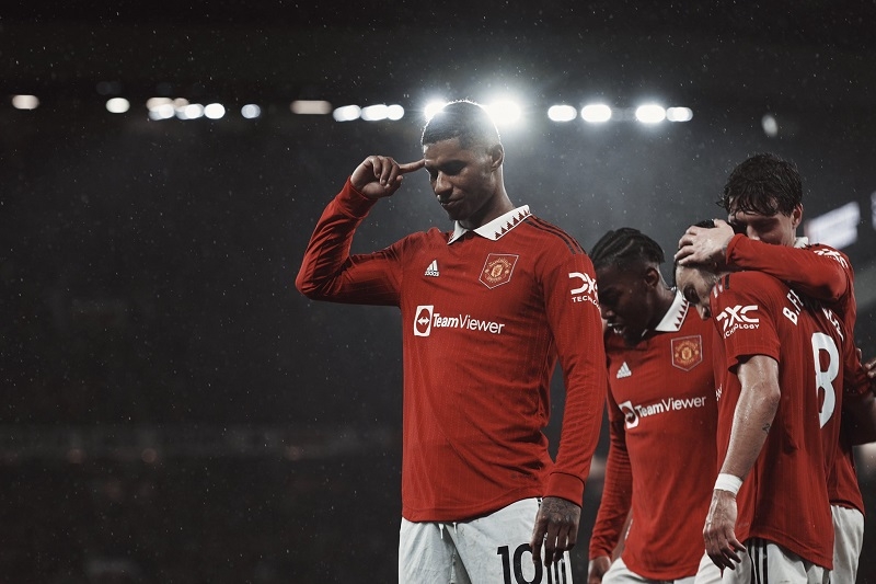 Rashford tạo xu hướng với cách ăn mừng ấn tượng