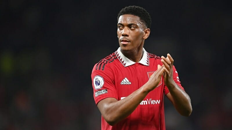 Chấn thương cứ mãi đeo bám Anthony Martial