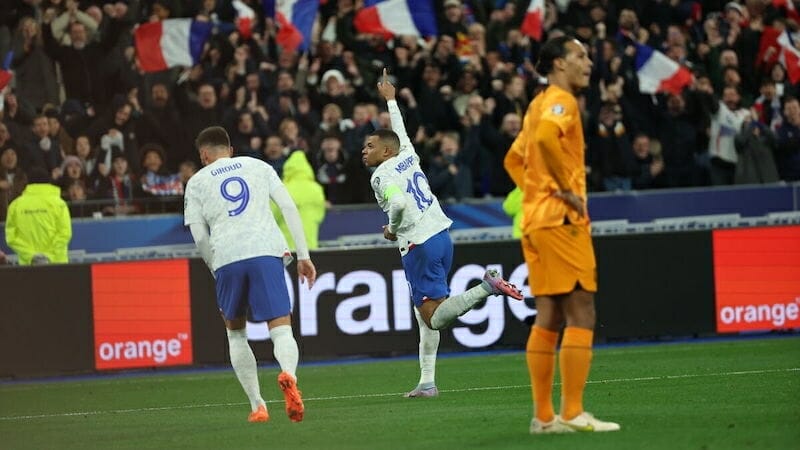 Mbappe khiến hàng thủ Hà Lan trở nên quá dễ bị đánh bại