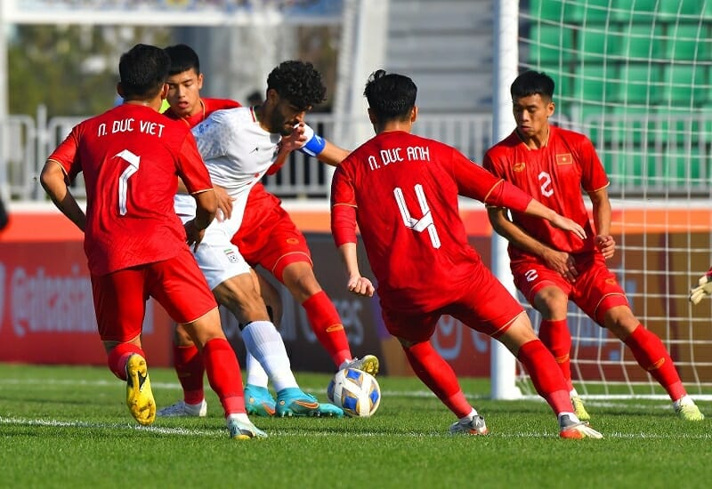 Thủ quân U20 Iran: “Việt Nam rất mạnh, họ không đáng bị loại”