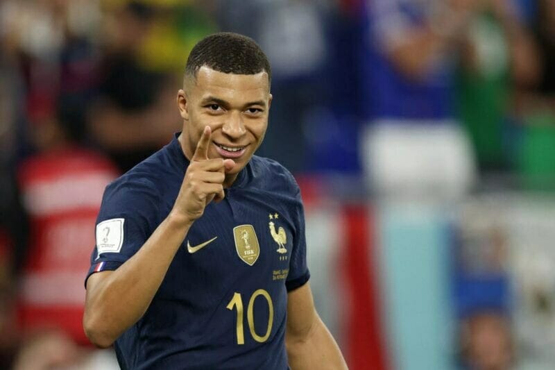 Mbappe sẽ là thủ lĩnh tương lai của Pháp