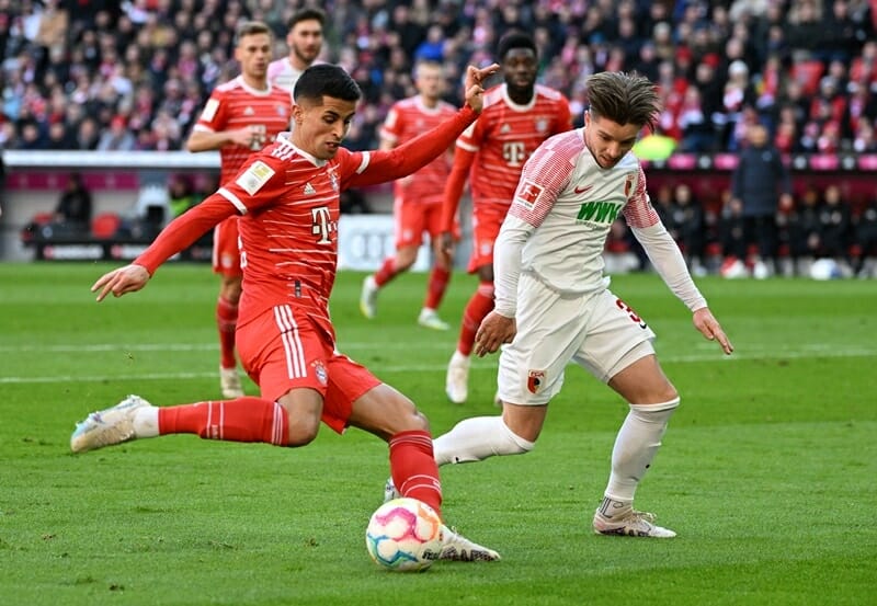 Cancelo có bàn thắng đầu tiên tại Bundesliga