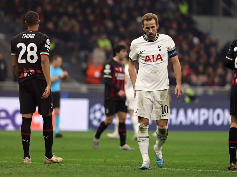 Kane tiếp tục không có danh hiệu tập thể trong màu áo Spurs