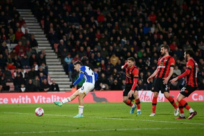 Enciso ấn định chiến thắng cho Brighton với bàn thắng đầu tiên tại Premier League