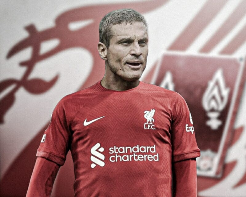 Vidic: Tôi suýt gia nhập Liverpool