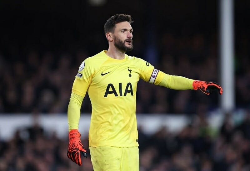 Tottenham đang tìm kiếm người kế nhiệm lâu dài cho Lloris