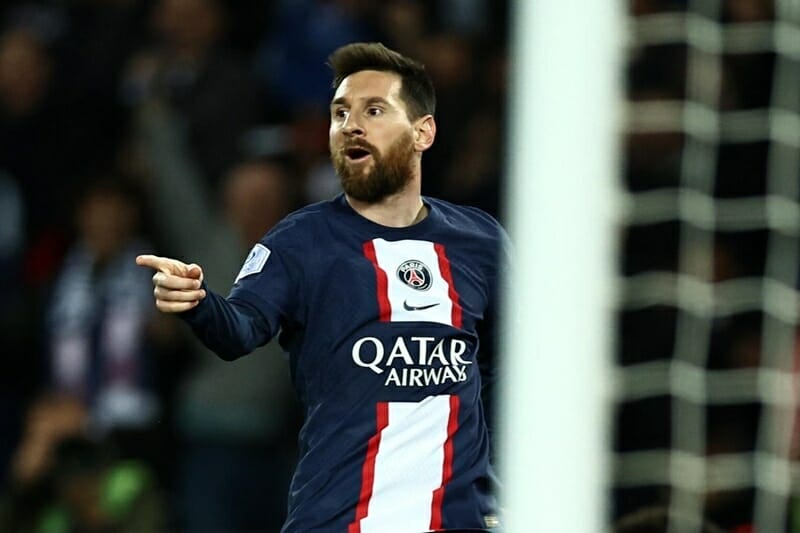 Messi tiếp tục tỏa sáng 