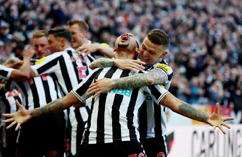 Newcastle có chiến thắng thuyết phục