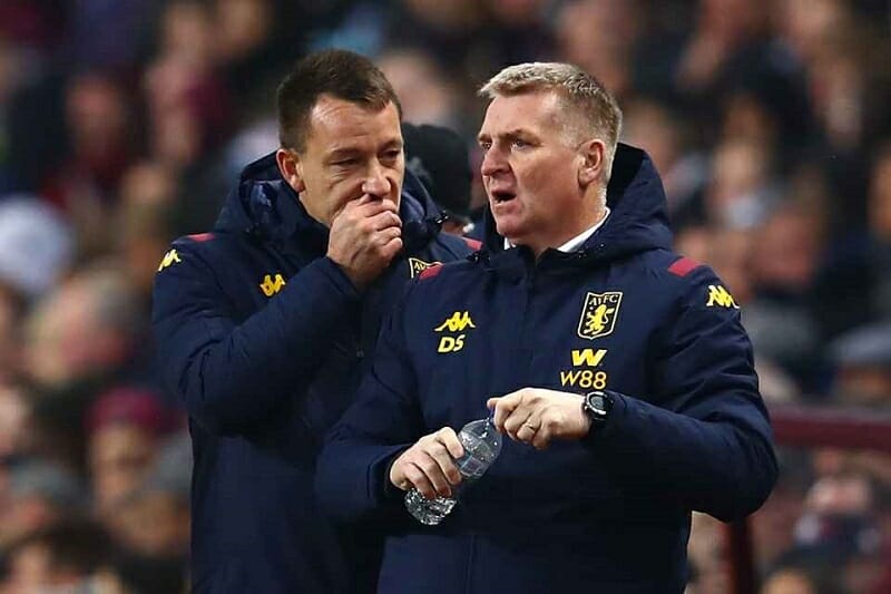 Terry làm việc cùng Dean Smith tại Aston Villa