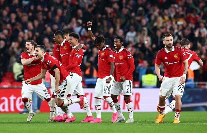 Man United vừa vất vả hạ gục Brighton