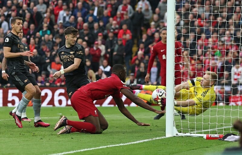 Liverpool và Arsenal đã chia điểm