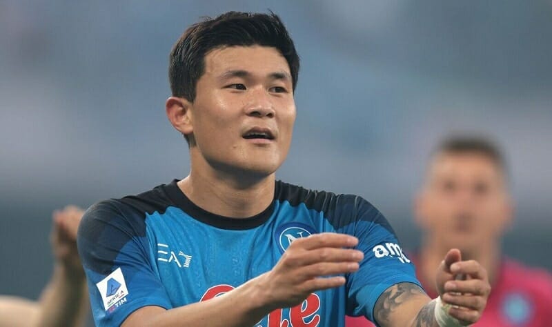 Kim Min-jae đang được liên kết với việc chuyển đến Man United