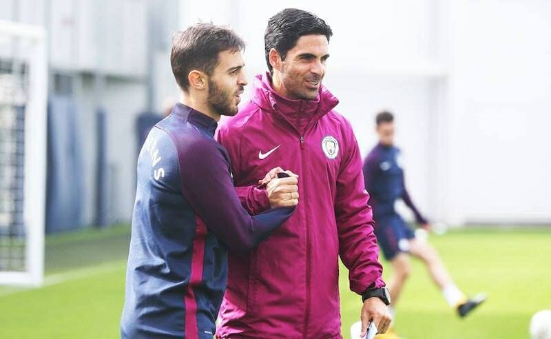 Arteta từng biến Silva từ một số 10 trở thành tiền vệ trung tâm lợi hại