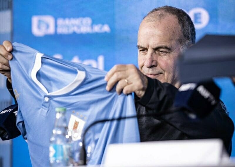 ‘Uruguay + Bielsa là sự kết hợp hoàn hảo’