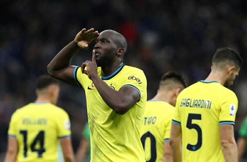 Lukaku chói sáng, Inter Milan nối dài mạch thăng hoa