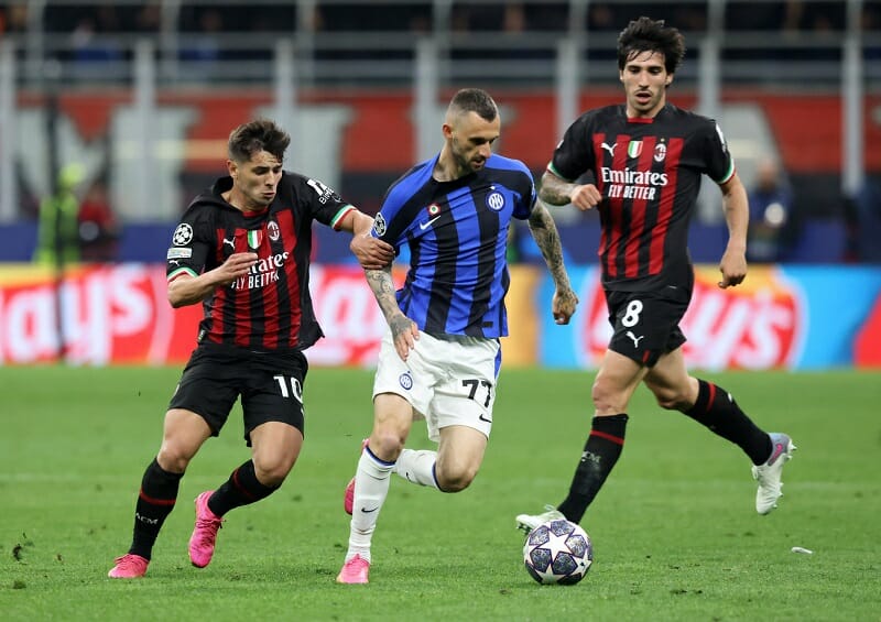 Inter Milan đang thi đấu ổn định hơn AC Milan.