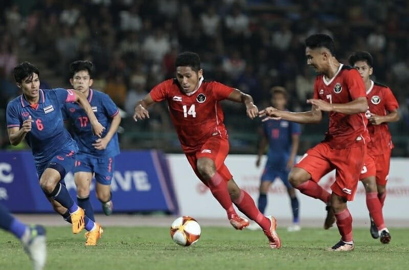 Hạ gục U22 Thái Lan, U22 Indonesia giành HCV SEA Games 32 sau cơn mưa thẻ đỏ