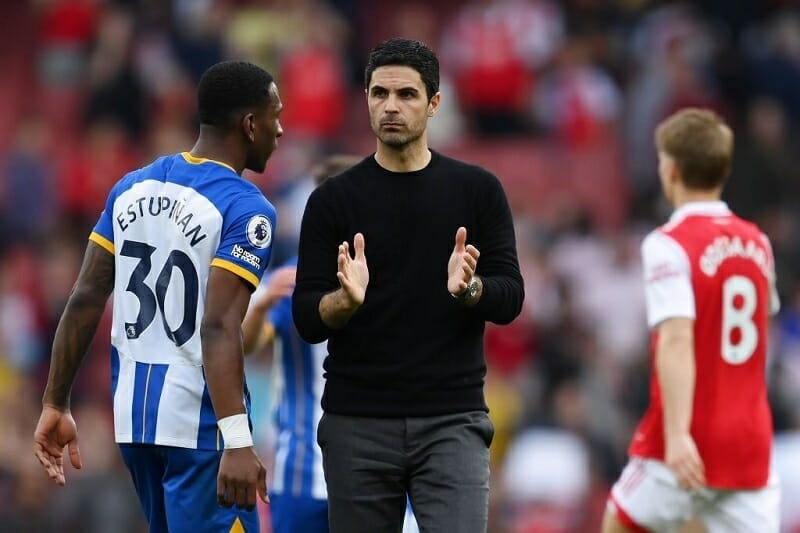 Brighton vừa gieo sầu cho thầy trò Arteta