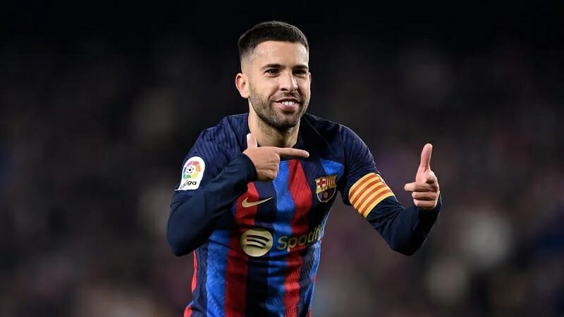 Jordi Alba còn 12 tháng hợp đồng vào cuối mùa