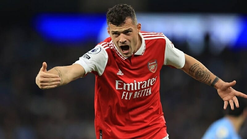 Granit Xhaka có thể rời Arsenal trong mùa hè này