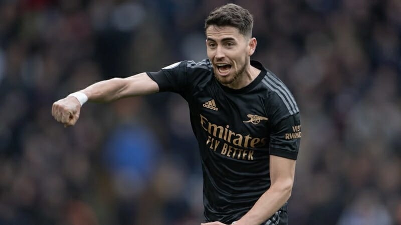 Arsenal cần sử dụng Jorginho nhiều hơn ở giai đoạn cuối