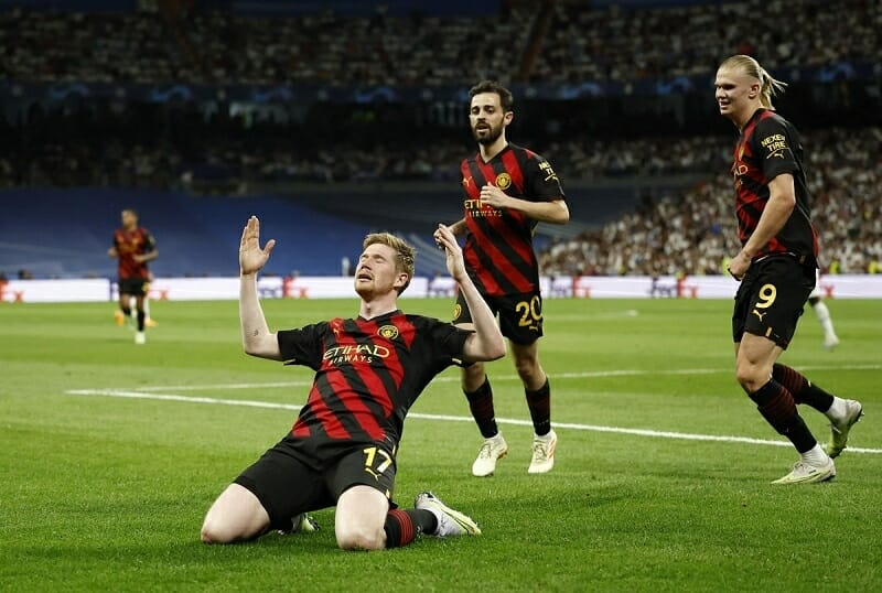 De Bruyne gỡ hòa cho Man City