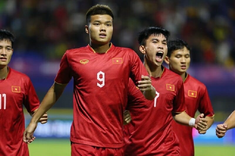 U22 Việt Nam chiến thắng trước U22 Malaysia, giành vé vào bán kết SEA Games