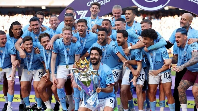 Man City vừa có lần thứ 3 liên tiếp vô địch Ngoại hạng Anh