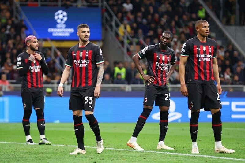 AC Milan đối mặt nhiệm vụ khó khăn ở trận lượt về