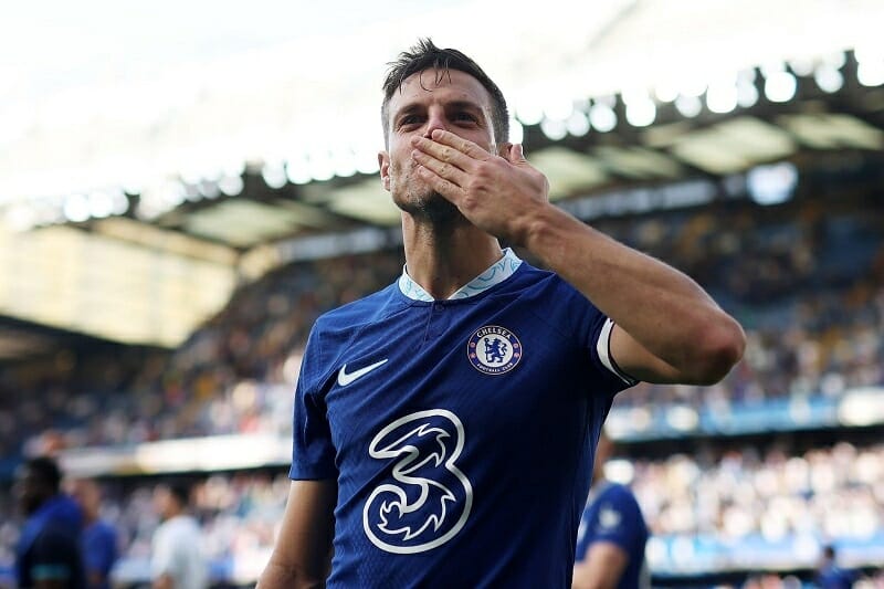 Cesar Azpilicueta sẽ rời Chelsea trong ít ngày tới.