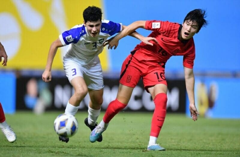 U17 Uzbekistan thi đấu nỗ lực nhưng không thể gỡ hòa