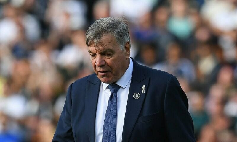 Leeds chia tay Allardyce, nhắm đến Potter và Rodgers