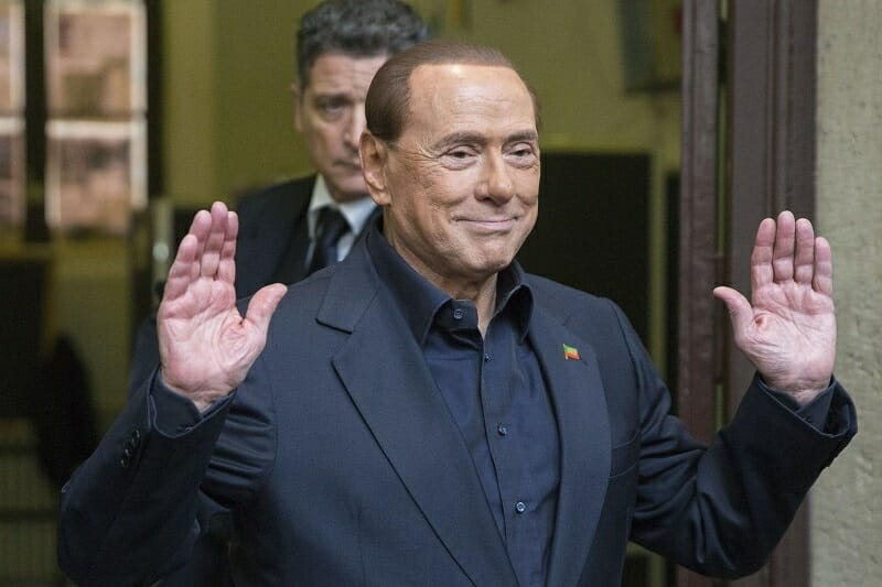 Silvio Berlusconi qua đời ở tuổi 86.