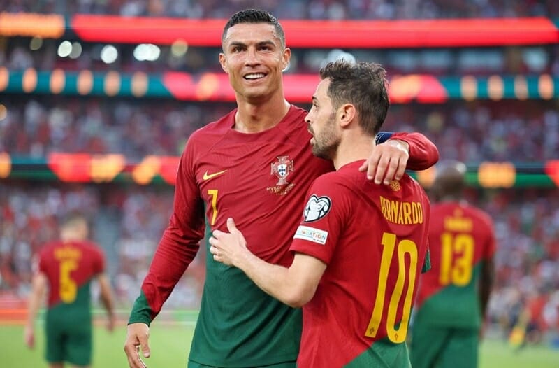 Người hâm mộ chờ đợi Ronaldo ghi bàn