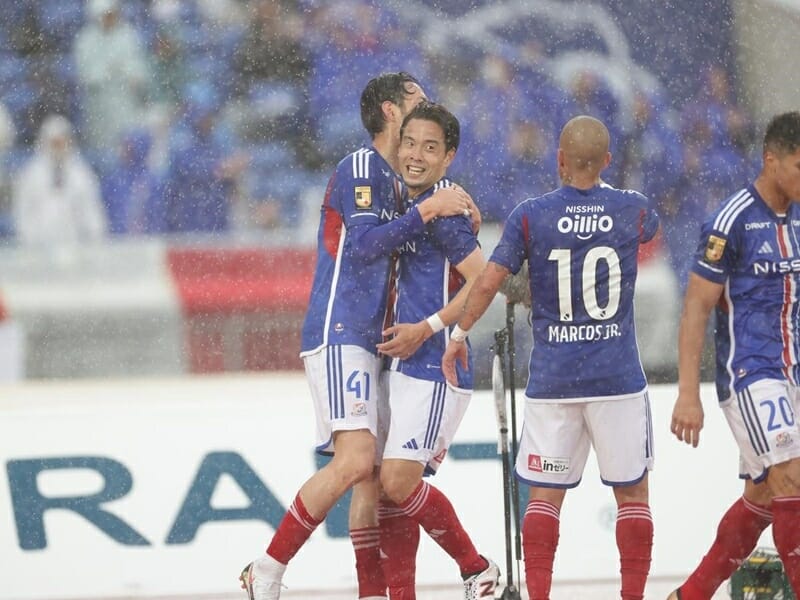 Yokohama F.Marinos hướng đến 3 điểm tiếp theo 