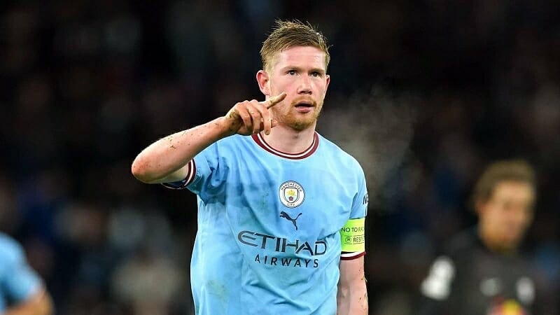 Kevin De Bruyne đứng trước cơ hội lịch sử