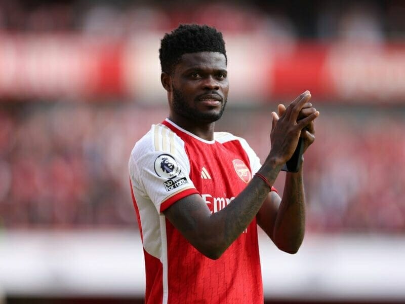 Thomas Partey nhận được lời đề nghị khủng từ 3 đội bóng tại Saudi Arabia.