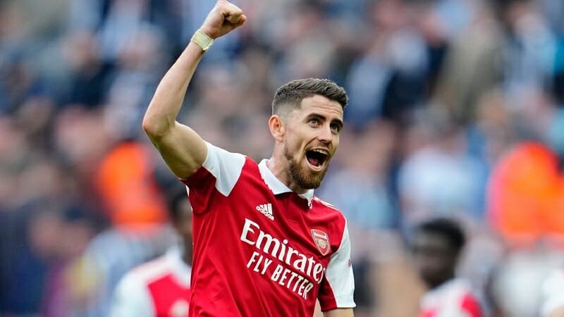 Jorginho hạnh phúc tại Arsenal