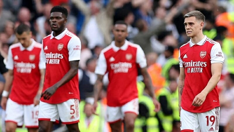 Saha dự đoán Arsenal nằm ngoài top 4