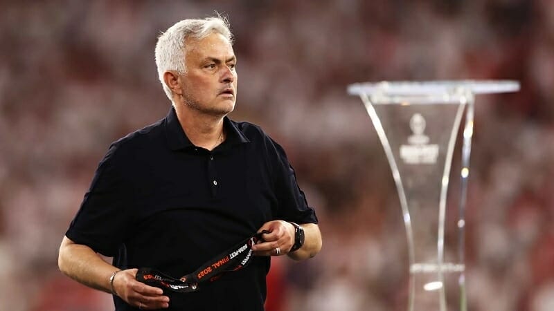 Mourinho không phục với thất bại trong trận chung kết