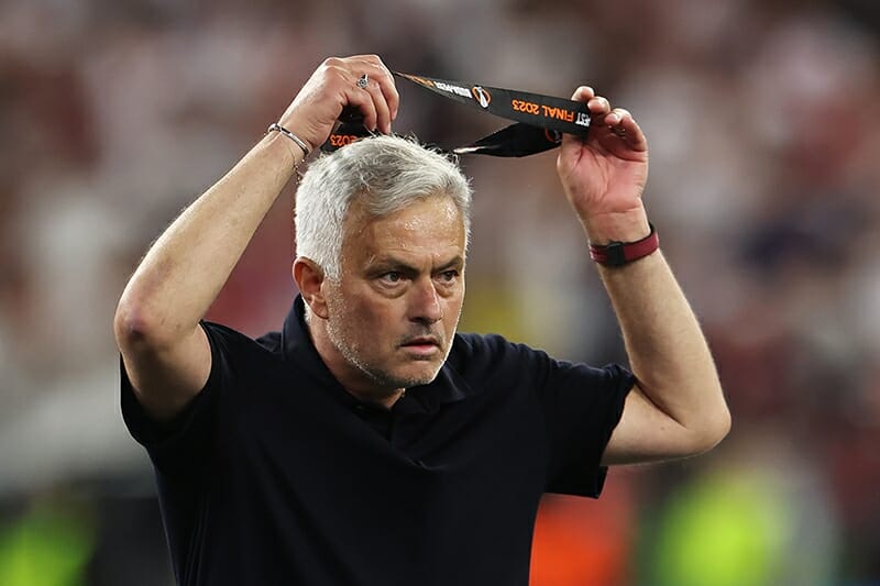 Mourinho lần đầu tiên thất bại ở chung kết cúp châu Âu