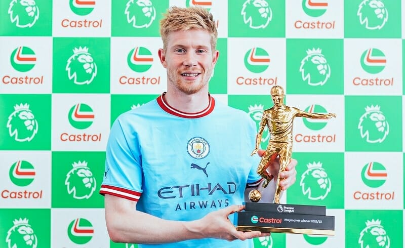 De Bruyne giành giải Playmaker