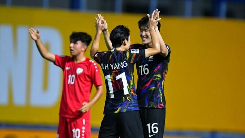 U17 Hàn Quốc quyết giữ ngôi đầu (Ảnh: AFC)