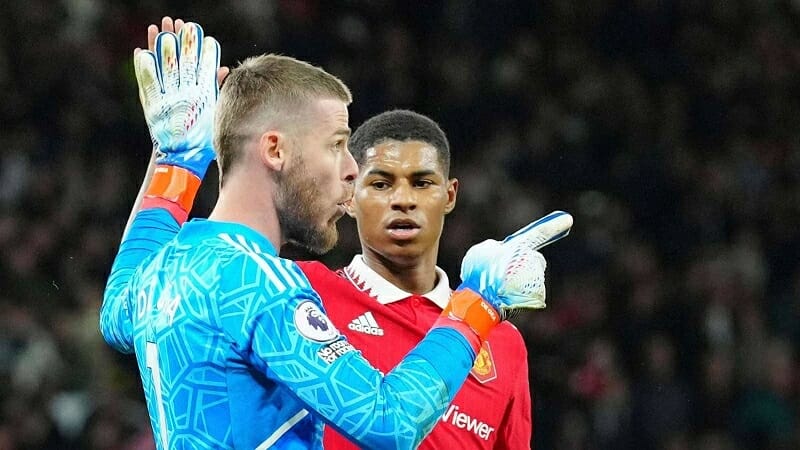 Man United có kế hoạch tài trợ cho việc tăng lương của Rashford thông qua việc hoàn đổi lương với De Gea