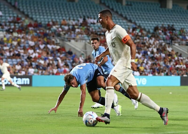 Ronaldo tịt ngòi trong ngày Al Nassr nhận thất bại.