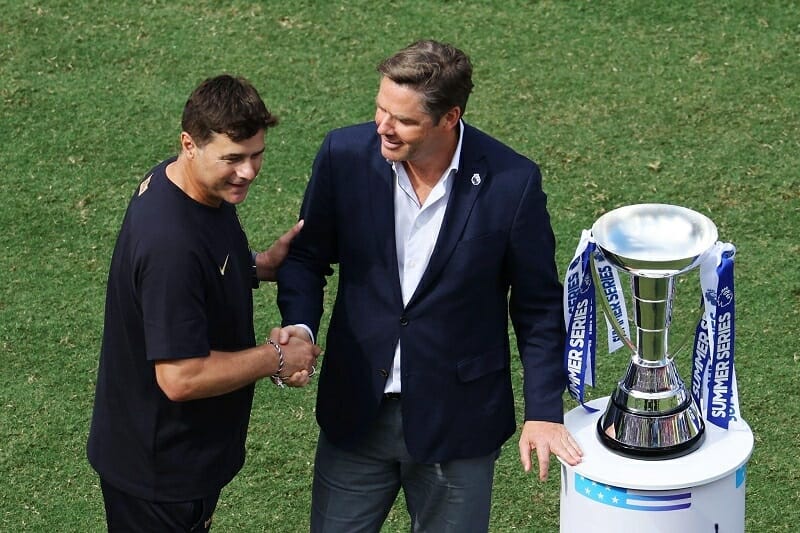 HLV Mauricio Pochettino vừa có danh hiệu đầu tiên cùng Chelsea.