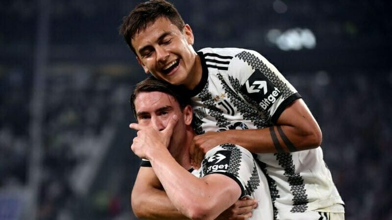 Dybala và Vlahovic từng chơi chung dưới màu áo Juve