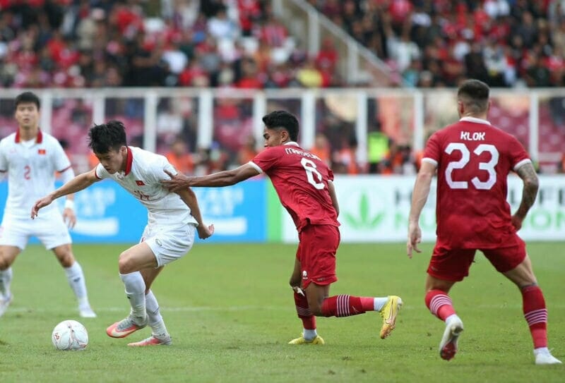 Indonesia cầm hòa Việt Nam lượt đi bán kết AFF 2022