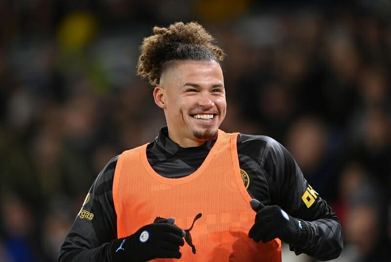 Kalvin Phillips thường xuyên phải ngồi dự bị tại Man City.