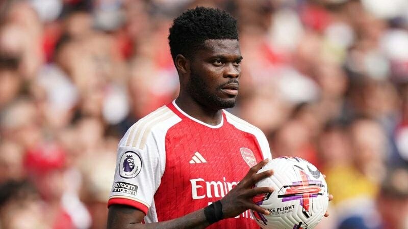 Chuyển nhượng Arsenal: Thomas Partey không đến Mỹ, sắp sửa rời Emirates